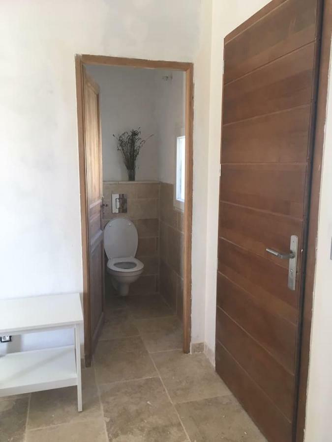 Coquet 2 Pieces Au Calme Avec Piscine Villa Fontvieille Dış mekan fotoğraf